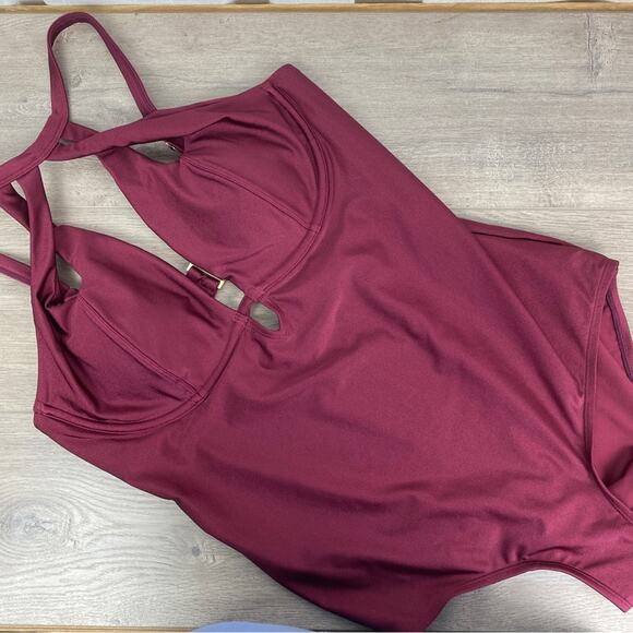 City Chic Merlot Cancun Underwire One Piece Swimsuit Sz.S(16) NWT - Picture 5 of 16